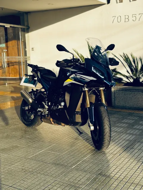 BMW S1000XR 2025 - vista 1