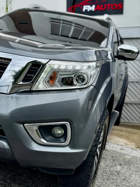 Nissan Frontier 2020 - vista 3