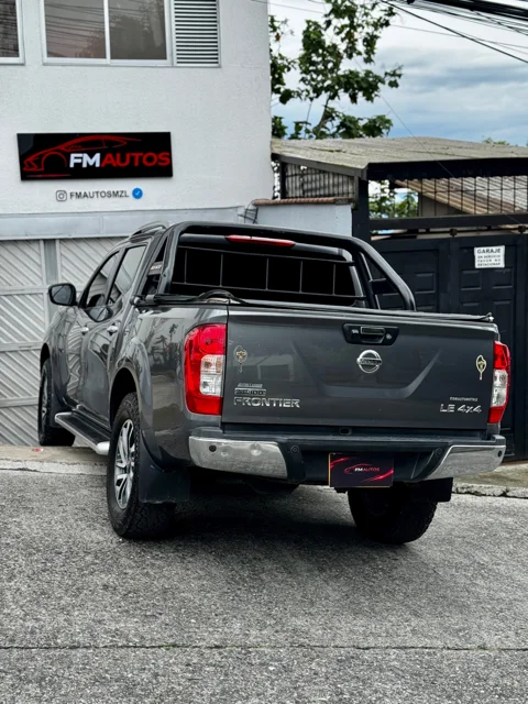 Nissan Frontier 2020 - vista 5