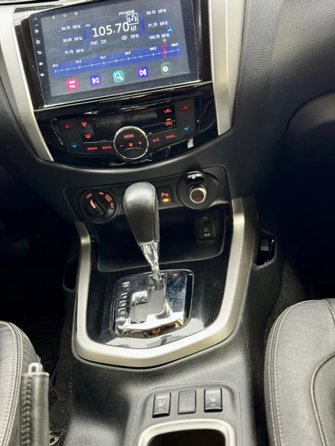 Nissan Frontier 2020 - vista 11