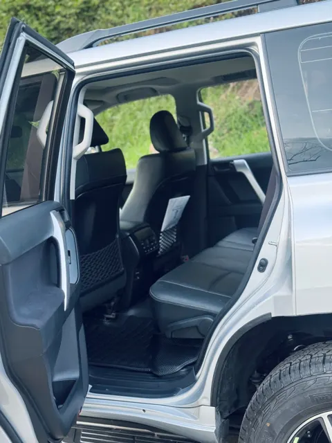 Toyota Land Cruiser Prado 2024 - vista 7