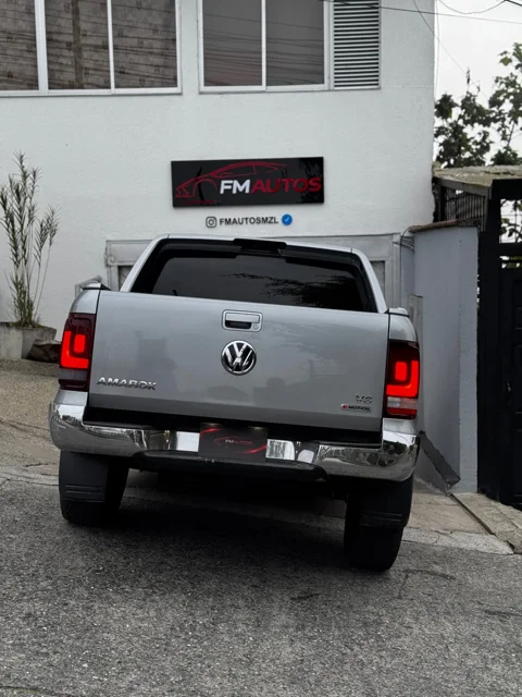Volkswagen Amarok 2022 - vista 4